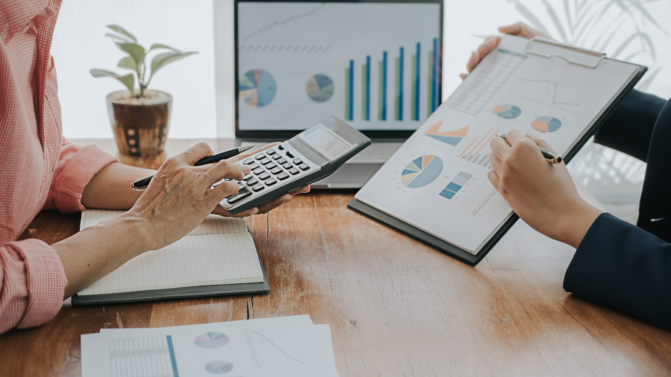 Best Ecommerce Platform for Small Business UK